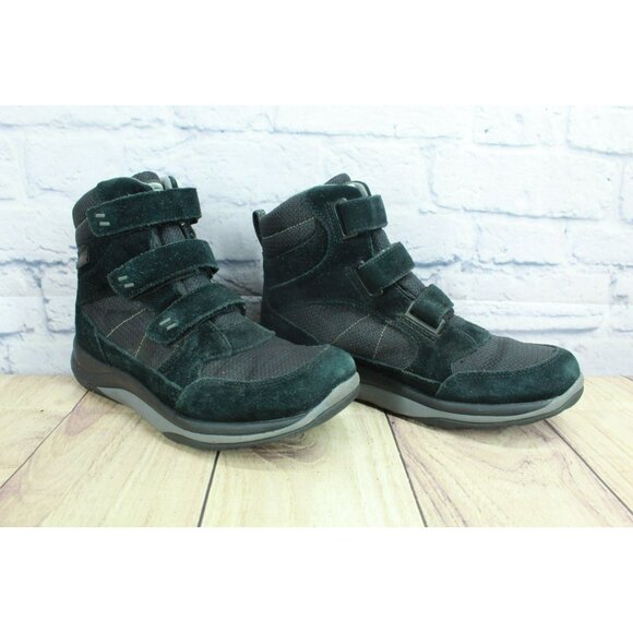 LL Bean Waterproof Black Suede Fabric Hook & Loop Mid Snow Sneakers Size 8.5 M - Picture 3 of 9